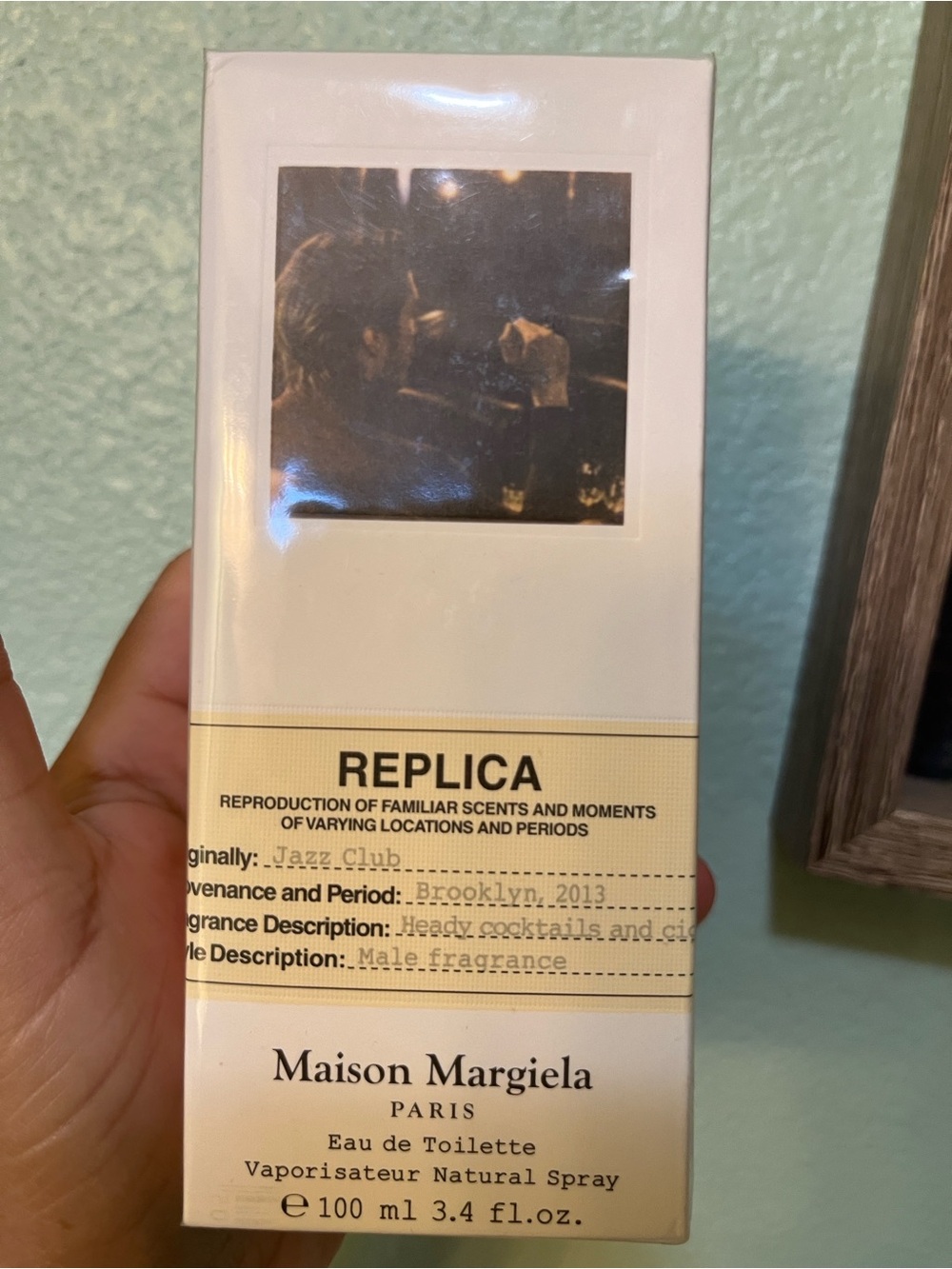 Maison Margiela Jazz Club - Picture 2 of 5